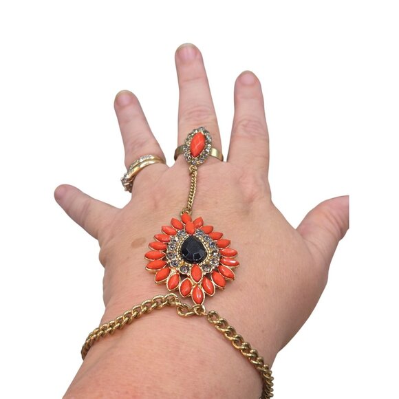Gold Chain Hand Harness Bracelet With Coral & Black Stone Flower Design - Picture 2 of 3